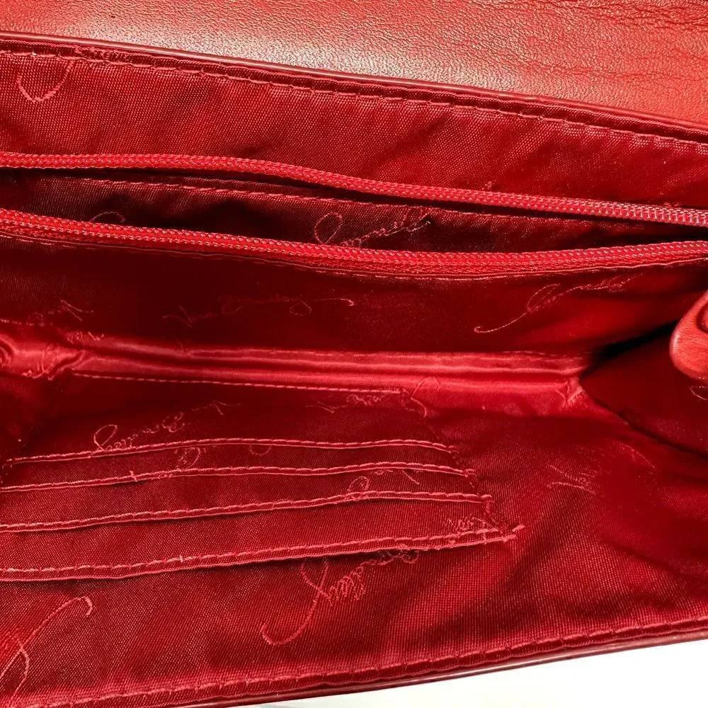 Vera Bradley‎ Red Laser Cut Faux Leather Clutch Snap 4 Card Slot